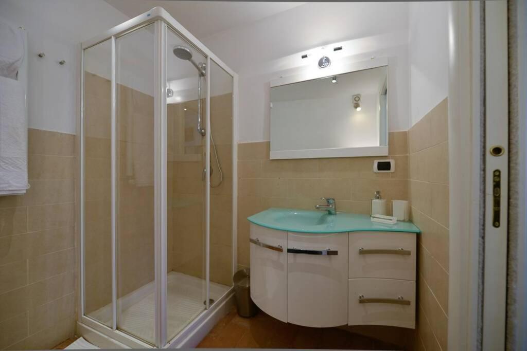 Ibernesi - Charming Apartment At The Roman Forums Екстериор снимка