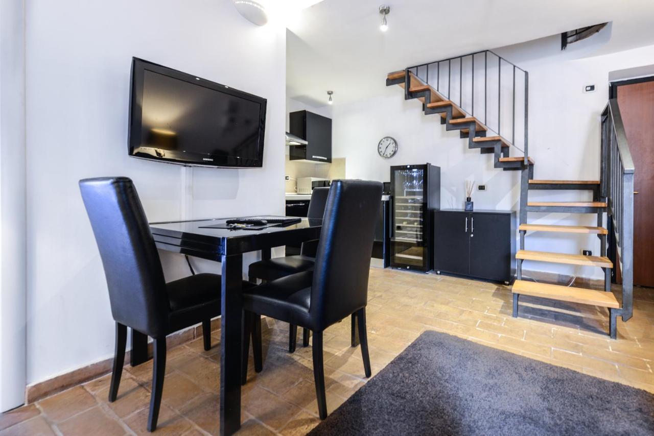 Ibernesi - Charming Apartment At The Roman Forums Екстериор снимка